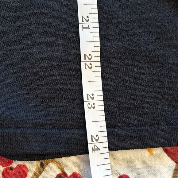 VINTAGE black embroidered camisole/tank size small/medium - Picture 9 of 9